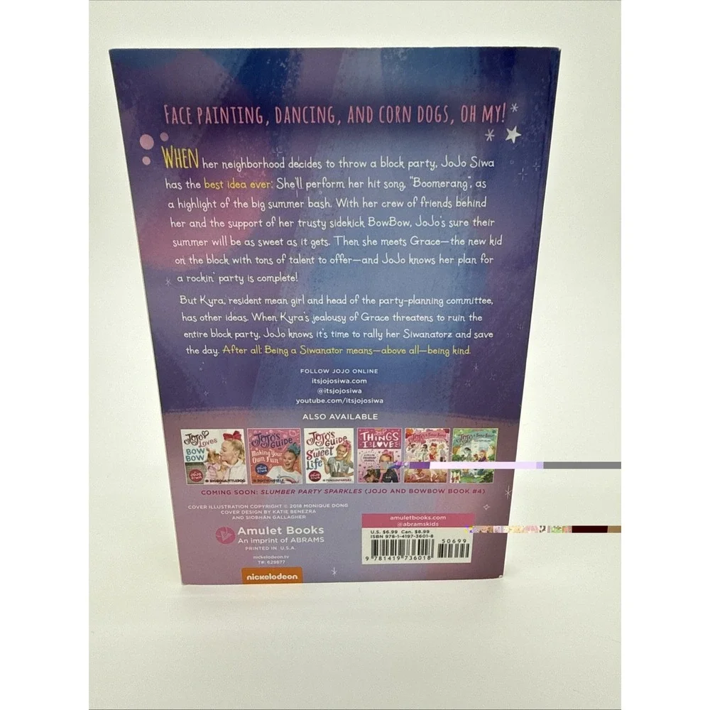 Take the‎ Stage (JoJo and BowBow Book #1) - Paperback By Siwa, JoJo - Like New